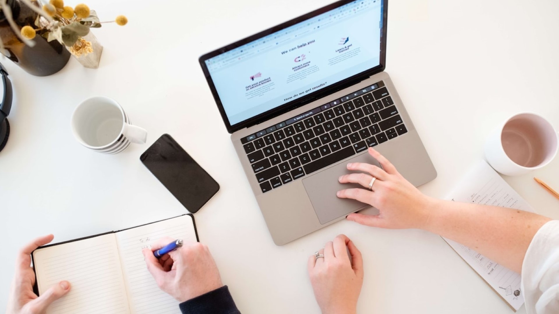 Marketing, Design & Growth Tips photo